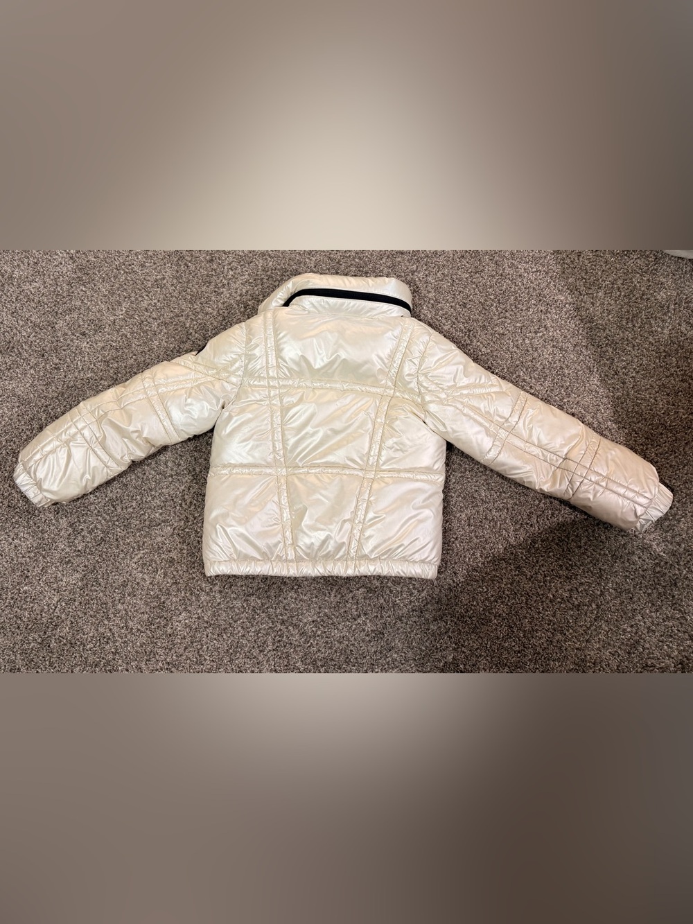Girls Steve Madden White Puffer Jacket with Black Trim - Picture 3 of 10